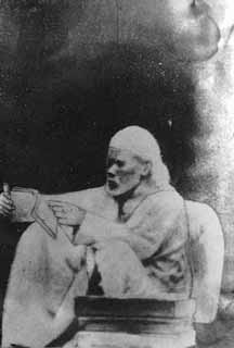 Information about Shirdi Sai Baba Life History. Sri Shirdi Sai Baba is one of the greatest saints ever born in India and has millions of devotees all over the World.